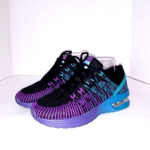Omega walking shoe purple/teal lace up size 38